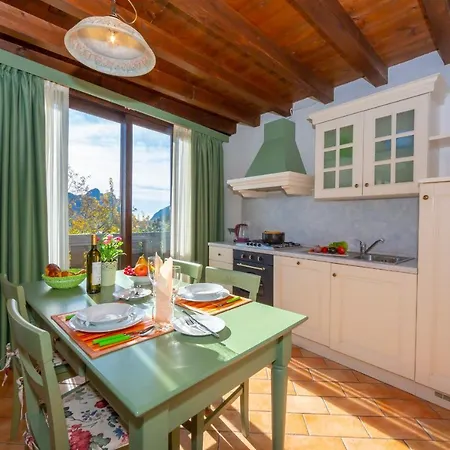 Apartman Mimosa In Hilly Area- Dog Friendly - Happy *